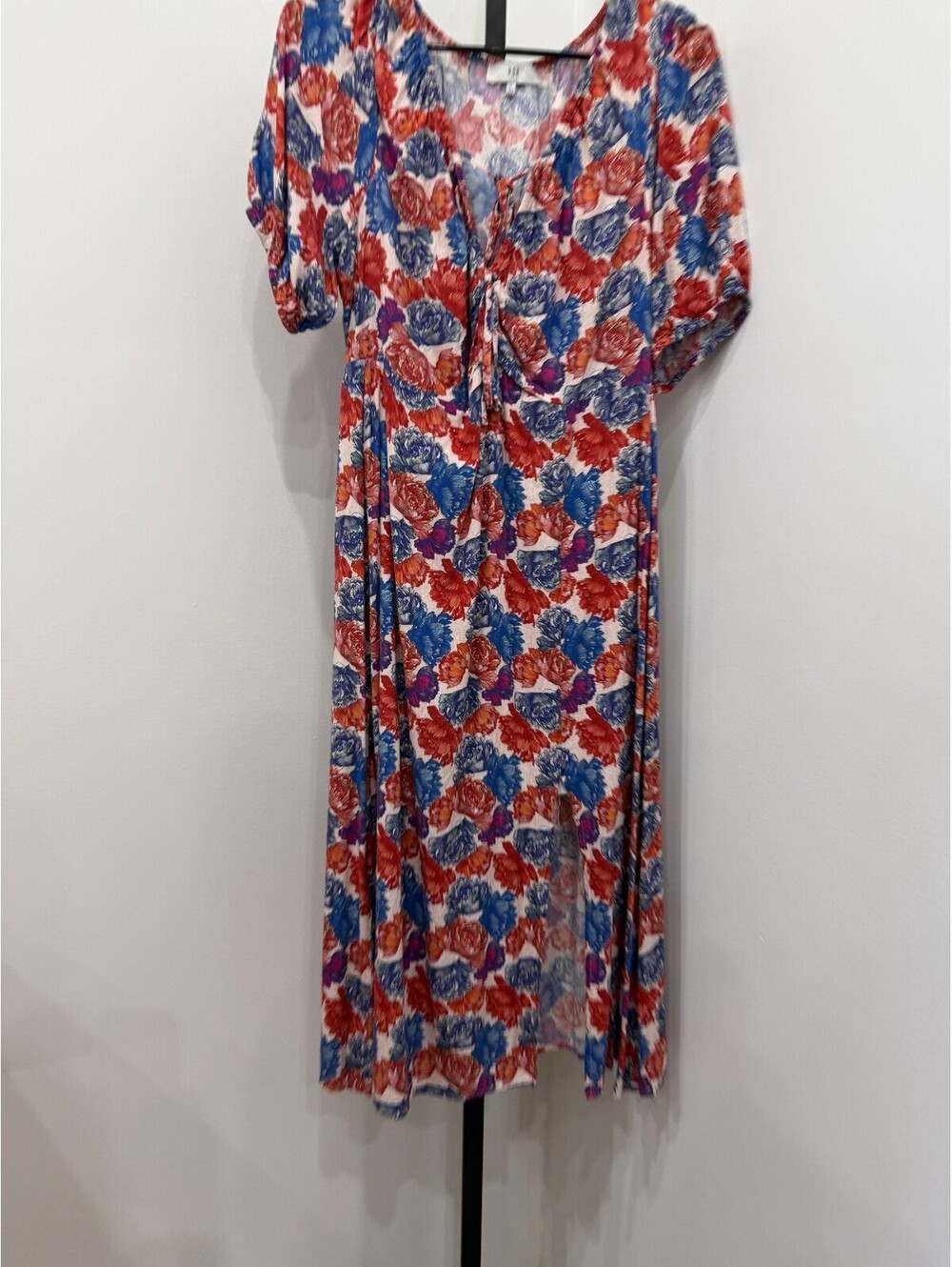 NSR Floral Midi Dress with Front Tie Detail, Size Large - Picture 3 of 8